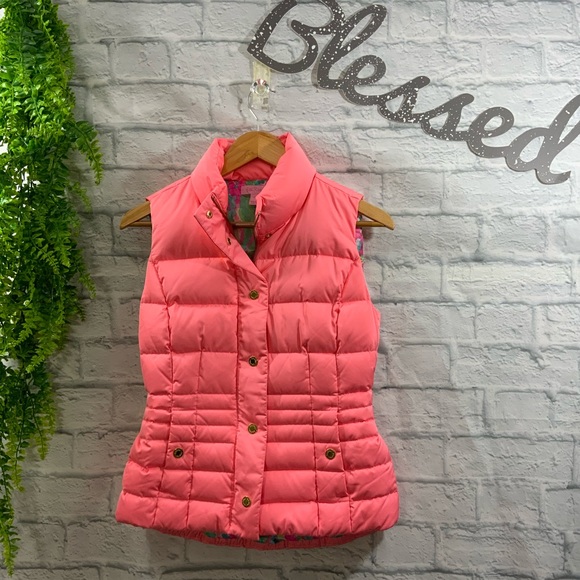 Lilly Pulitzer Jackets & Blazers - Lilly Pulitzer Puffer Vest